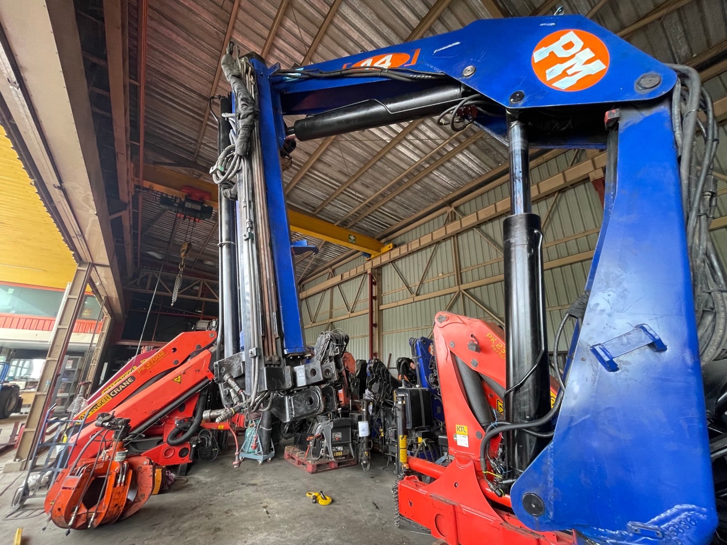 เครนพับ 6ตัน